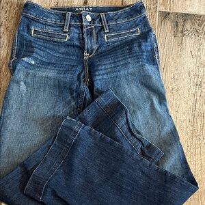 Women’s Ariat trouser. Size 29L. Dark wash